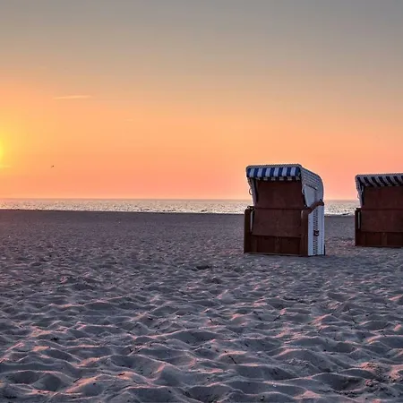 Adriana Warnemuende アパート *