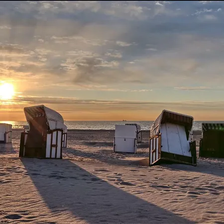 Adriana Warnemuende * Rostock