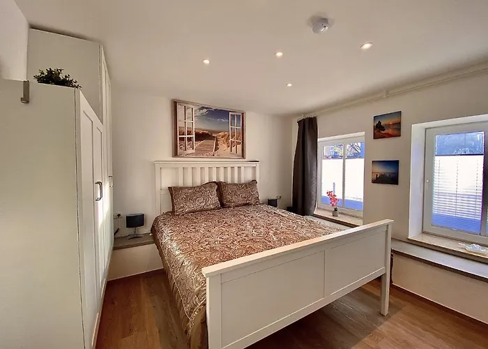 Adriana Warnemuende 로스토크